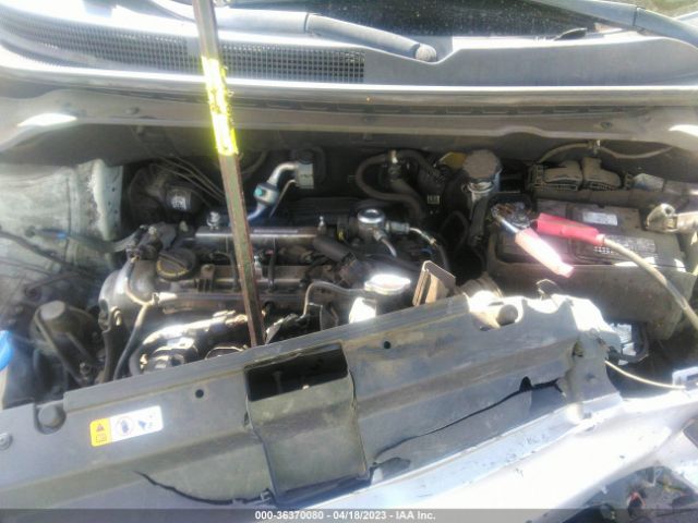 KNDJN2A25F7811052 KIA Soul Base