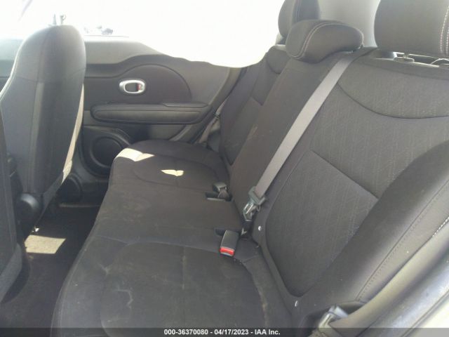 KNDJN2A25F7811052 KIA Soul Base