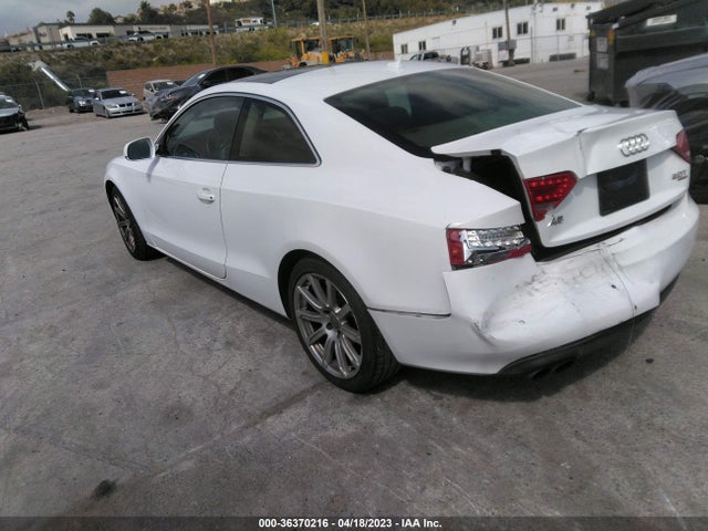 2011 AUDI A5 2.0T PREMIUM PLUS VIN: WAULFAFR4BA082946
