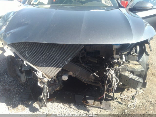 3VWG57BU4KM165541 Volkswagen Jetta Sel Premium
