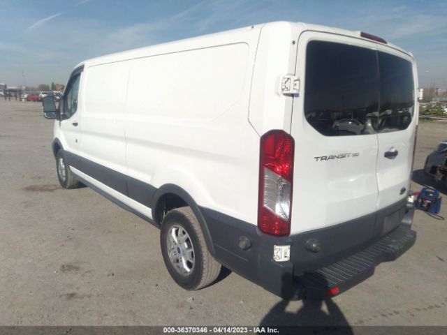 1FTYE9ZM2FKB32270 Ford TRANSIT CARGO VAN