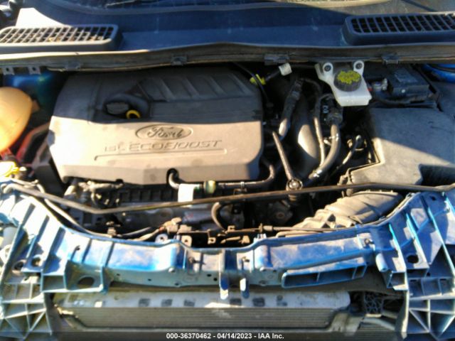 1FMCU9GD7JUB66018 Ford ESCAPE SE
