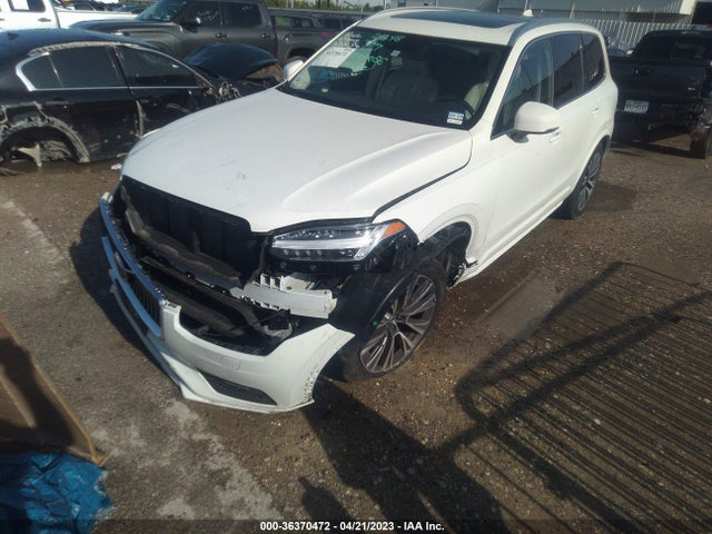 2022 VOLVO XC90 MOMENTUM VIN: YV4102PK4N1829000