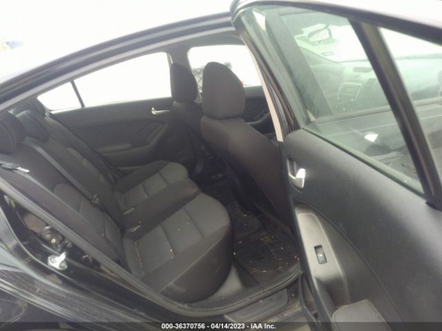 3KPFK4A77HE078303 KIA FORTE LX
