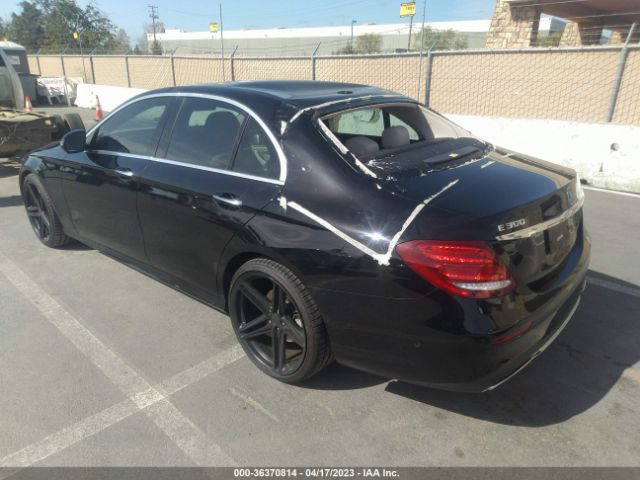 WDDZF4JB1JA377113 Mercedes-Benz E-class E 300