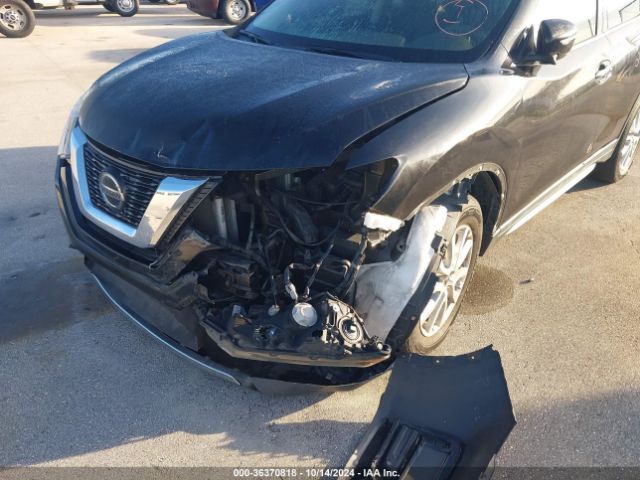 5N1AT2MT0JC775969 Nissan ROGUE SV