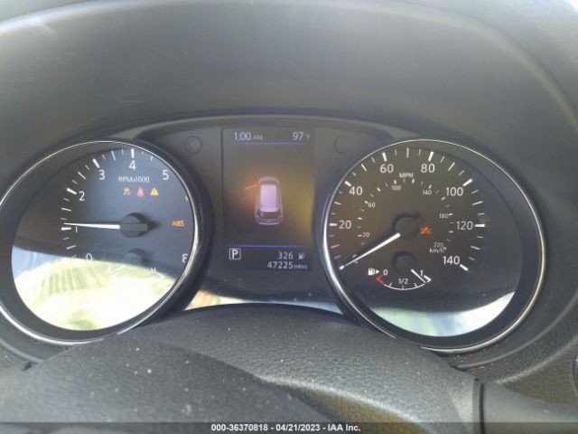 5N1AT2MT0JC775969 Nissan ROGUE SV