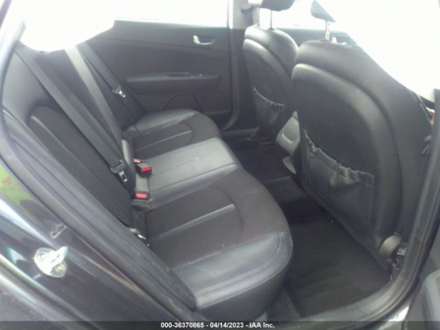 5XXGT4L30JG245738 KIA Optima S