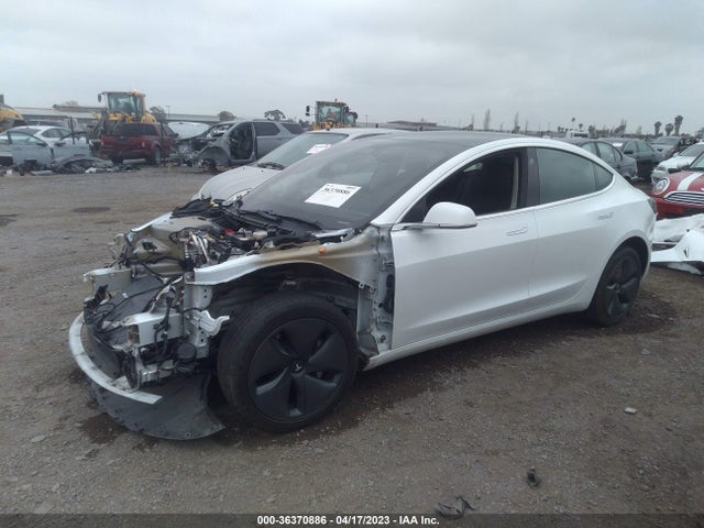 Tesla Model 3 Long Range 2020 5YJ3E1EBXLF636624 Image 2