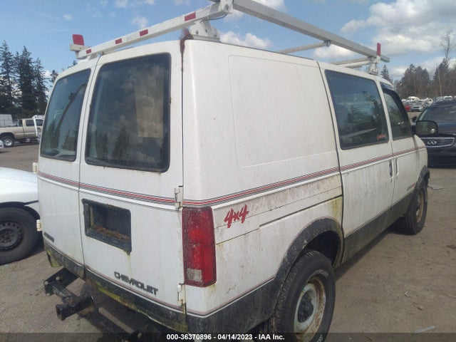 2000 CHEVROLET ASTRO CARGO VAN VIN: 1GCDL19WXYB174745