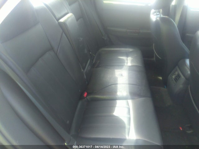 2010 CHRYSLER 300 300C VIN: 2C3CK6CT5AH125612