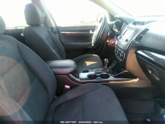 5XYKT4A66EG434872 KIA SORENTO LX