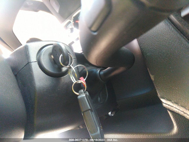 Chevrolet Tahoe Lt 2018 1GNSCBKC0JR161956 Image 3
