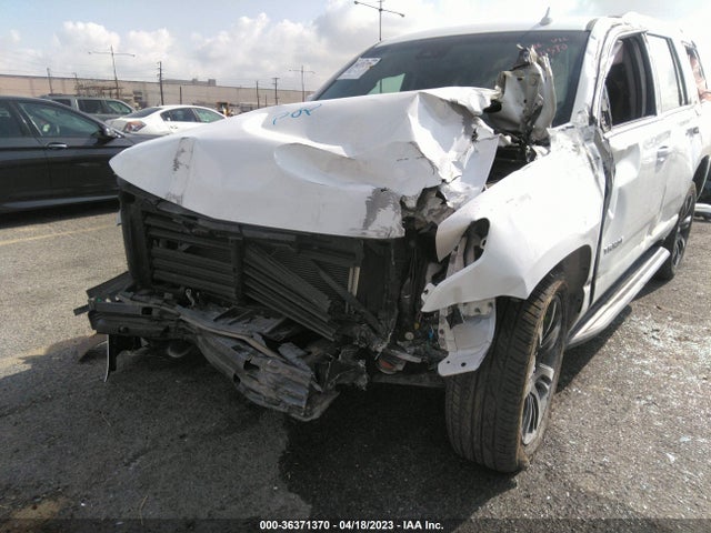 Chevrolet Tahoe Lt 2018 1GNSCBKC0JR161956 Image 8