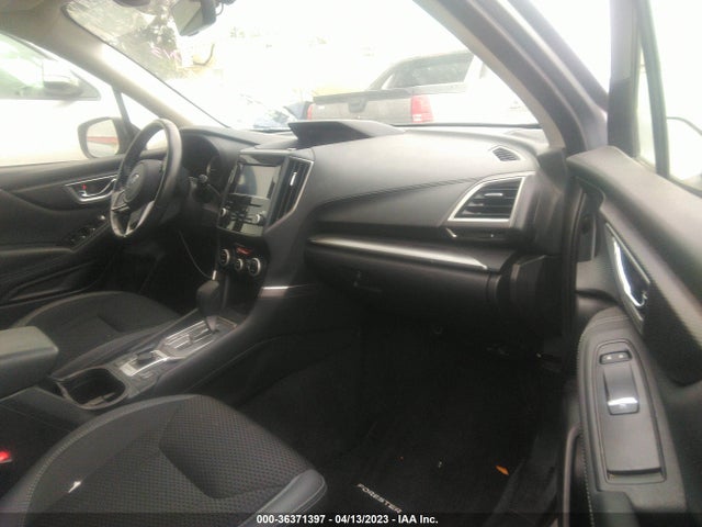 JF2SKAJC7LH563443 Subaru Forester Premium