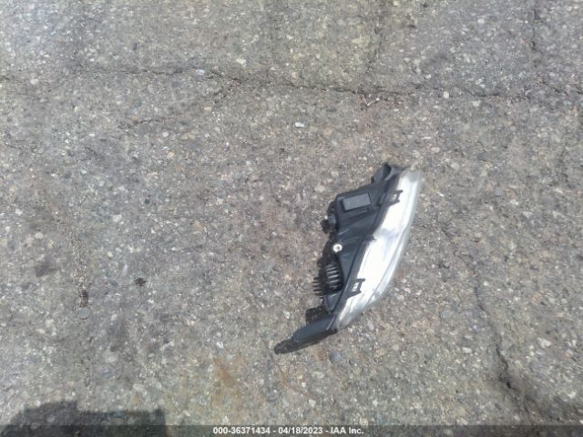 3FA6P0SU7HR152218 Ford Fusion Energi Titanium/platinum