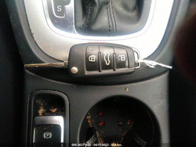 WA1ECCFS3JR013579 Audi Q3 Premium/sport Premium