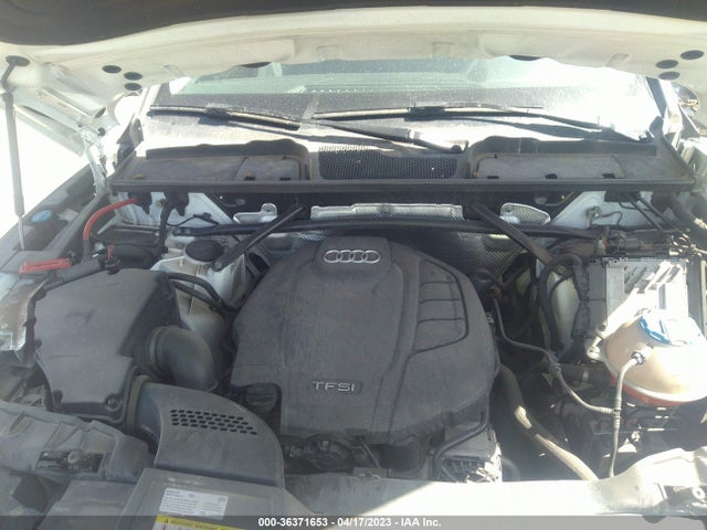 WA1BNAFY3J2003231 Audi Q5 Premium Plus