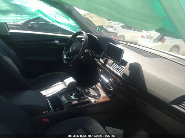 WA1BNAFY3J2003231 Audi Q5 Premium Plus