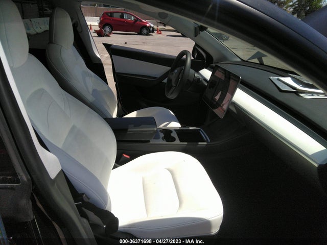 Tesla Model Y Long Range 2021 5YJYGDEE6MF302314 Image 7