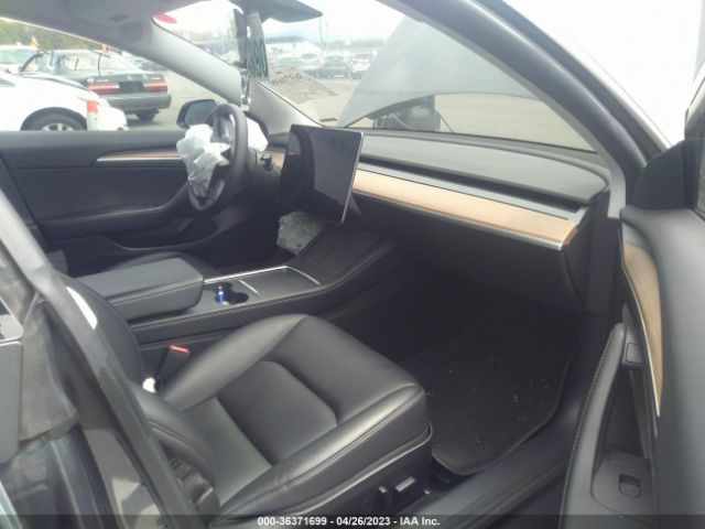5YJ3E1EAXMF042737 Tesla Model 3 Standard Range Plus