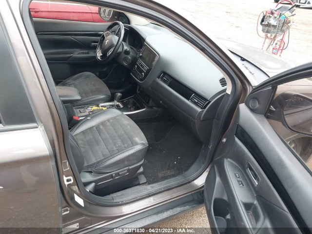 JA4AD3A3XKZ049010 Mitsubishi Outlander Se/sel/le