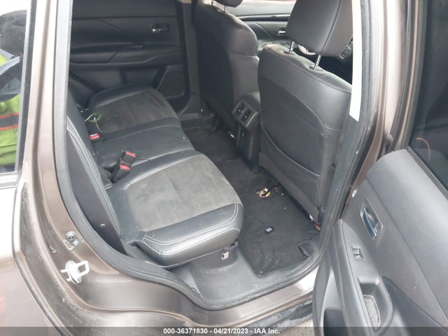 JA4AD3A3XKZ049010 Mitsubishi Outlander Se/sel/le