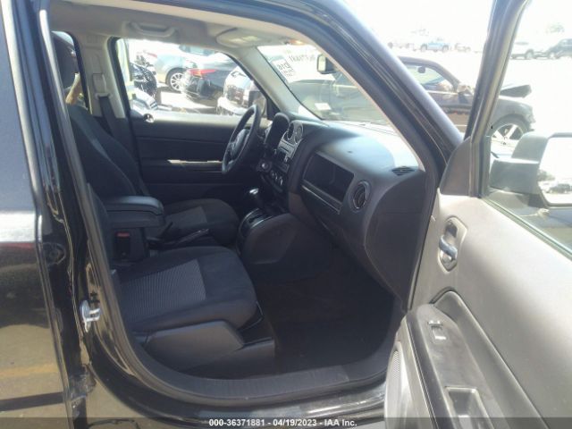 1C4NJPBA3HD140761 Jeep Patriot Sport