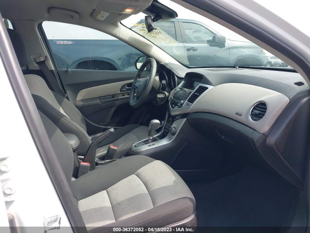 Chevrolet Cruze Limited Ls 2016 1G1PC5SH7G7213155 Image 6