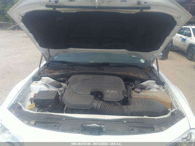 Chrysler 300 300c 2017 2C3CCAEG8HH590900 Image 10