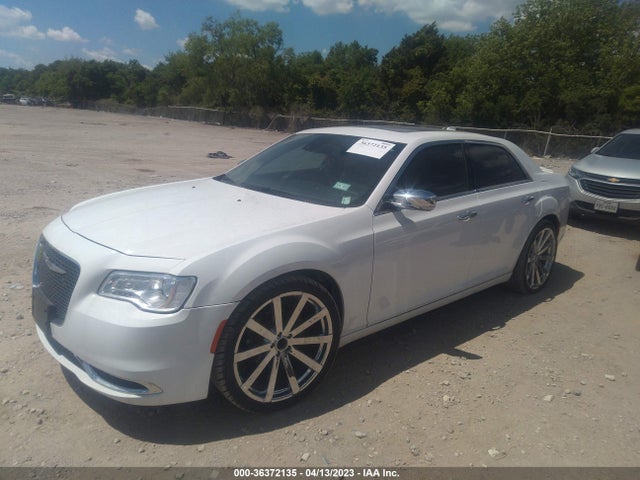 Chrysler 300 300c 2017 2C3CCAEG8HH590900 Image 2