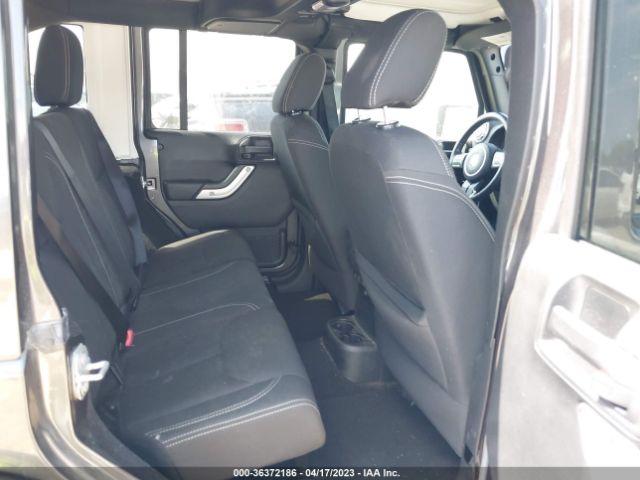 1C4BJWEG8GL298143 Jeep Wrangler Unlimited Sahara