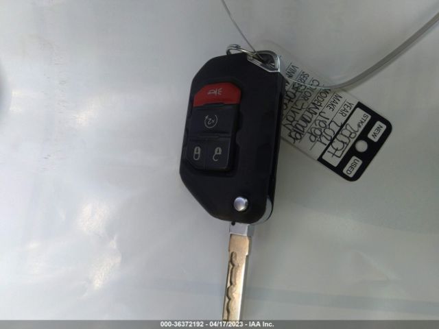 1C4HJXDN4MW832619 Jeep Wrangler Unlimited Sport S
