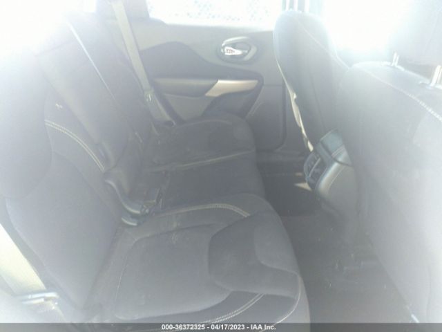 1C4PJLCBXHD231583 Jeep Cherokee Latitude