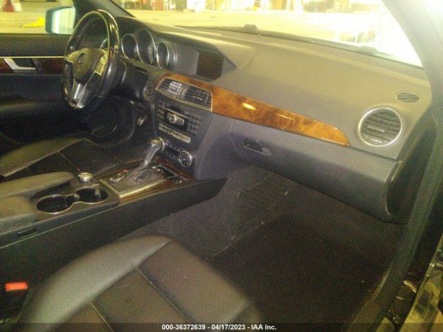WDDGF8AB9ER323340 Mercedes-Benz C-class C 300