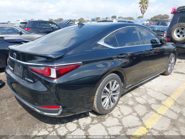 2020 Lexus ES, VIN: 58AC21B15LU008289