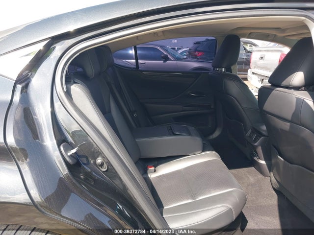 2020 Lexus ES, VIN: 58AC21B15LU008289