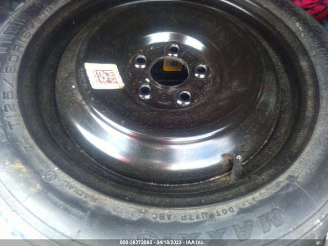 Ford FOCUS SE 2014 1FADP3F28EL242022 Image 4