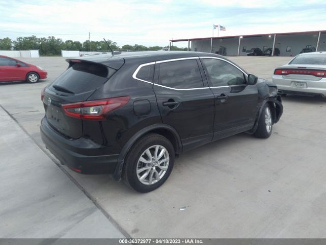 JN1BJ1AV0MW562427 Nissan Rogue Sport S