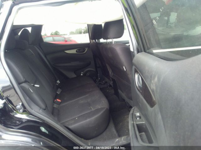 JN1BJ1AV0MW562427 Nissan Rogue Sport S