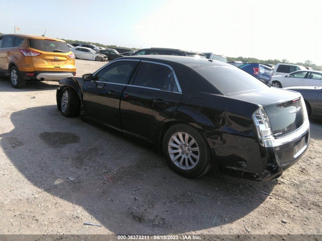 Chrysler 300 2014 2C3CCAAG7EH119709 Image 3