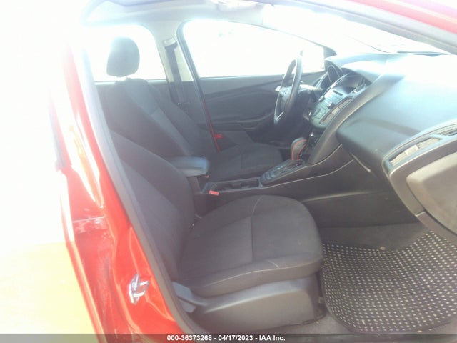 Ford FOCUS SE 2015 1FADP3K2XFL298227 Image 5