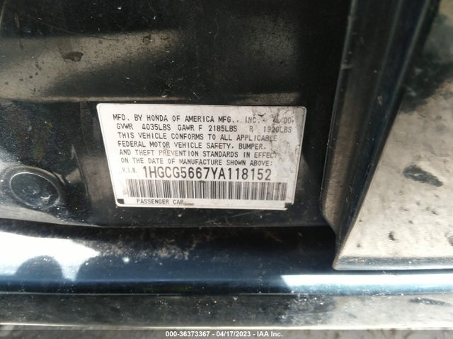 2000 HONDA ACCORD SDN EX W/LEATHER VIN: 1HGCG5667YA118152