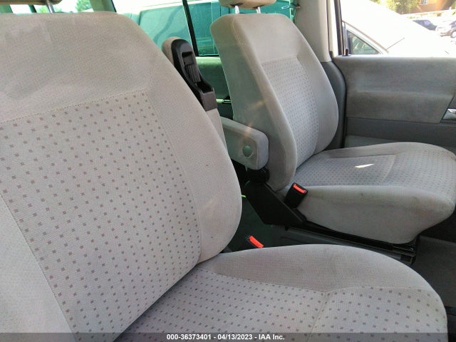 2002 VOLKSWAGEN EUROVAN GLS VIN: WV2KB47032H020569