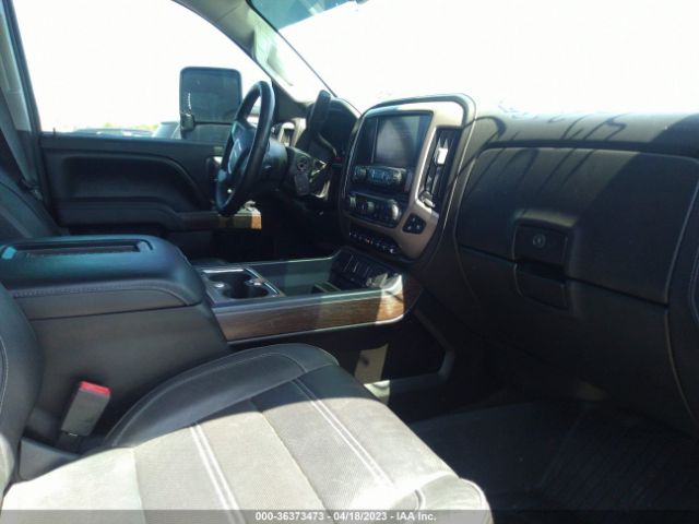 1GT12UEY4HF141361 GMC Sierra 2500hd Denali