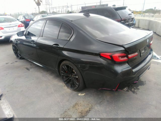 WBS83CH0XNCJ43651 BMW M5