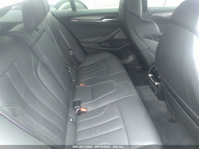 WBS83CH0XNCJ43651 BMW M5