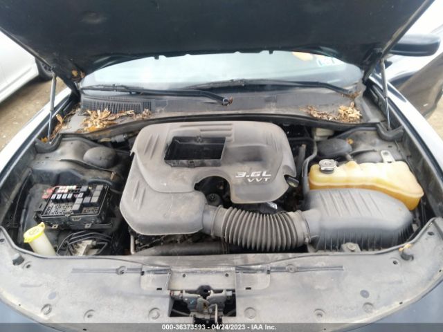 2C3CDXJG4FH817728 Dodge Charger Sxt