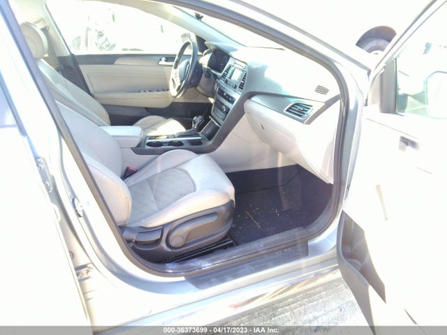 2015 HYUNDAI SONATA 2.4L SPORT VIN: 5NPE34AF0FH079222