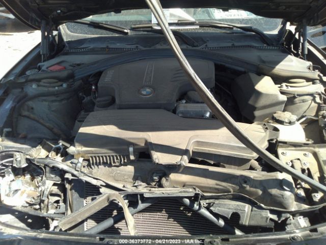 WBA3B1C54EP679335 BMW 3 Series 320i